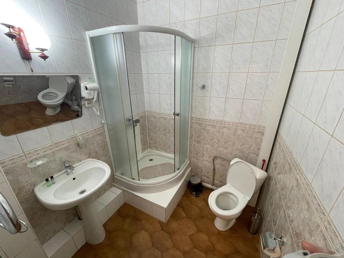 Belon Land Hotel Astana Ngoại thất bức ảnh